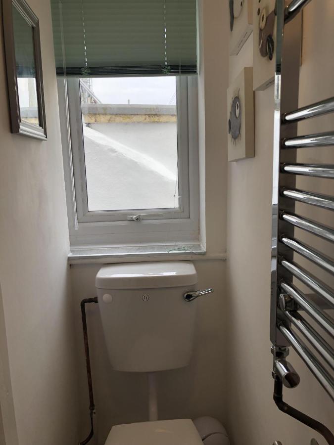 Highfield House - 1 Bed-Sleeps 2-Tjs20Hh Apartman Ilfracombe Kültér fotó