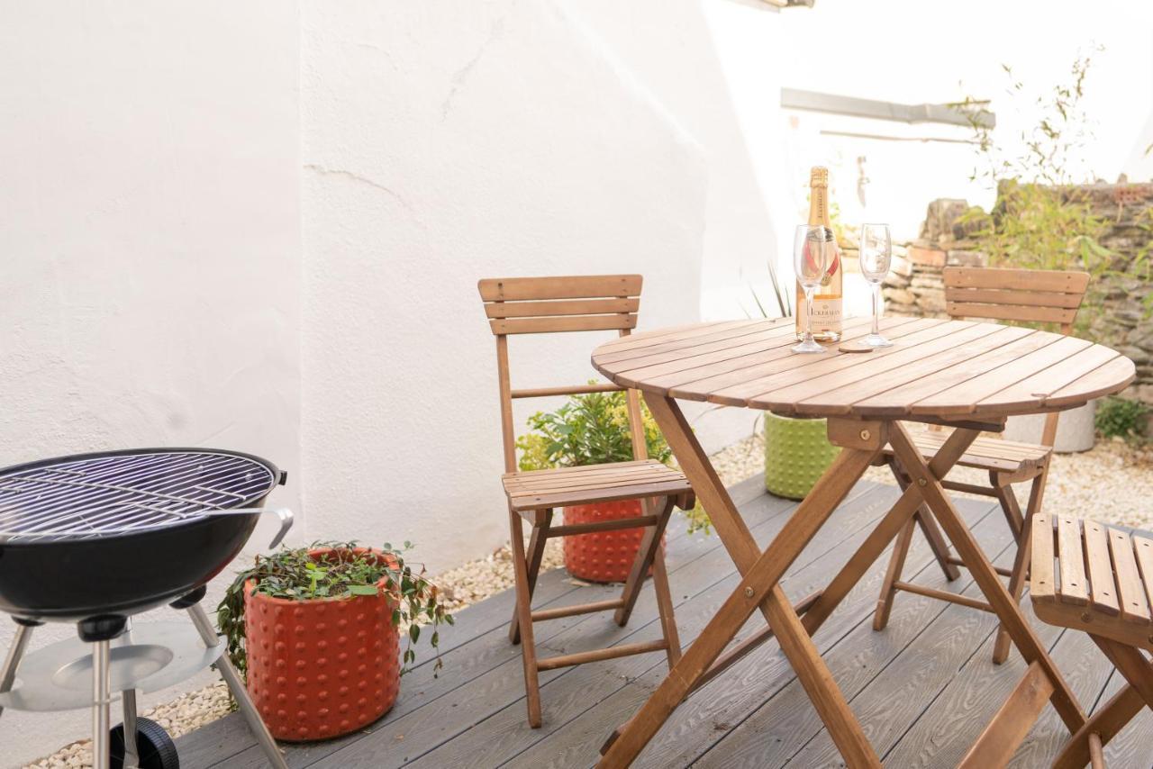 Highfield House - 1 Bed-Sleeps 2-Tjs20Hh Apartman Ilfracombe Kültér fotó