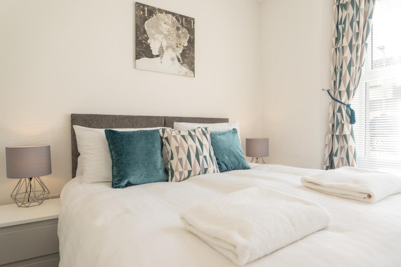 Highfield House - 1 Bed-Sleeps 2-Tjs20Hh Apartman Ilfracombe Kültér fotó